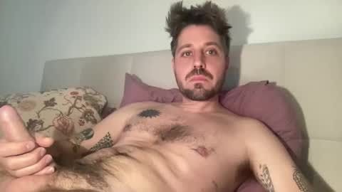 Snapshot of frankybiiig chatting on May 20, 2026, 6:36 pm thegoodandbiiig online show from May 20, 2026, 6:36 pm