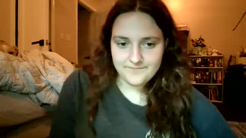 frannypie123 online show from July 4, 2026, 11:00 pm