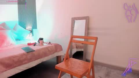 Fransheska online show from November 13, 2025, 12:48 pm