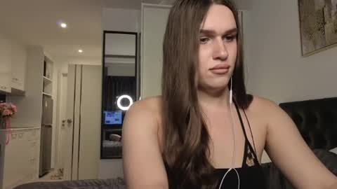 Snapshot of franzeva chatting on June 9, 2026, 1:01 pm I am franzeva online show from June 9, 2026, 1:01 pm