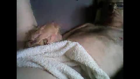 Snapshot of franznaked chatting on May 24, 2026, 1:05 pm Frantz online show from May 24, 2026, 1:05 pm