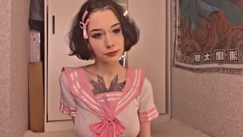 mistress Bastet and  mintcola online show from October 18, 2025, 3:02 pm