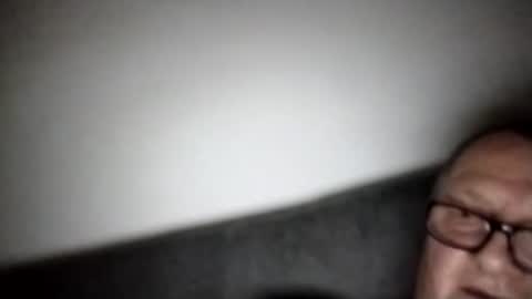 Wolfi online show from January 17, 2025, 2:28 pm