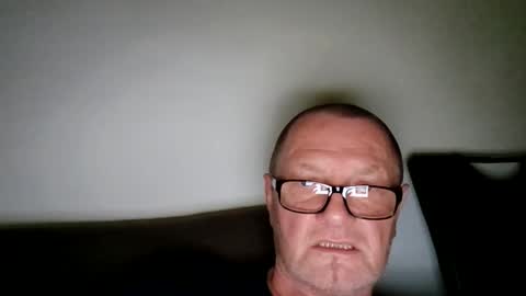 Wolfi online show from May 21, 2026, 7:26 am