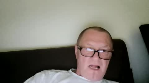 Wolfi online show from May 22, 2026, 9:04 am