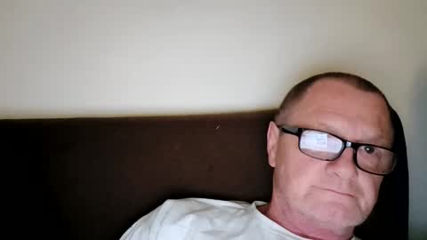 Wolfi online show from May 31, 2026, 6:42 am