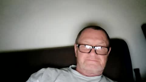 Wolfi online show from June 10, 2026, 9:52 am