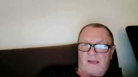 Wolfi online show from June 15, 2026, 5:53 am
