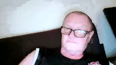 Wolfi online show from August 1, 2026, 6:56 am