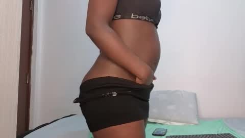 Snapshot of freaky_kandy chatting on November 2, 2025, 7:27 pm Kandy online show from November 2, 2025, 7:27 pm