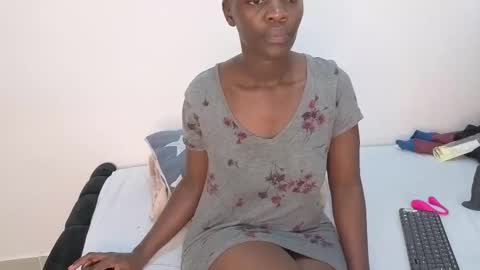 Snapshot of freaky_kandy chatting on December 1, 2025, 10:31 am Kandy online show from December 1, 2025, 10:31 am