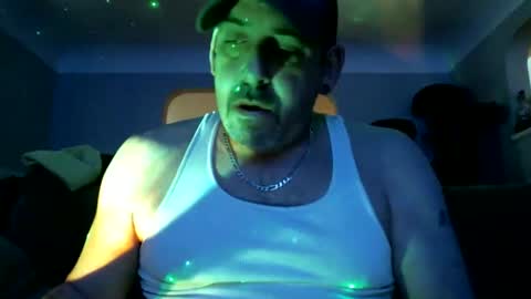 Snapshot of freakybidude420 chatting on November 20, 2025, 2:50 pm FreakyBiDude420 online show from November 20, 2025, 2:50 pm