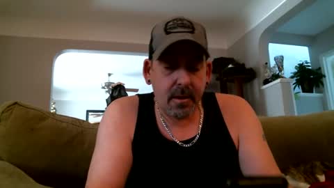 Snapshot of freakybidude420 chatting on November 21, 2025, 4:27 pm FreakyBiDude420 online show from November 21, 2025, 4:27 pm