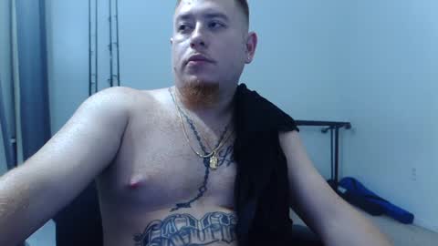 Snapshot of freakyfreddie305 chatting on October 11, 2025, 1:27 am freakyfreddie305 online show from October 11, 2025, 1:27 am