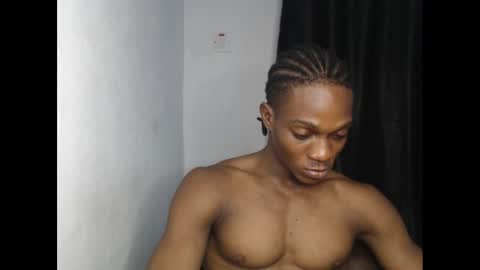 freakyslut30 online show from January 23, 2025, 7:51 pm