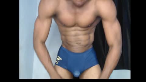 freakyslut30 online show from February 6, 2025, 12:11 am