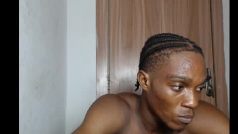 freakyslut30 online show from March 9, 2025, 3:38 pm