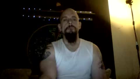 frecherkerl88007 online show from April 12, 2026, 3:44 am