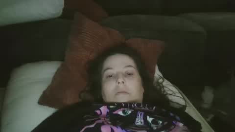 Snapshot of freckles232399 chatting on April 6, 2026, 4:46 am freckles232399 online show from April 6, 2026, 4:46 am