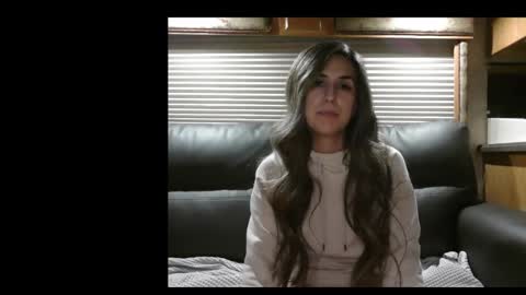 freckles4444 online show from December 17, 2025, 5:35 am