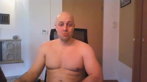 freddow online show from March 3, 2025, 10:06 am