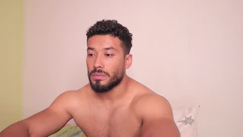 Snapshot of freddsexxx chatting on November 19, 2025, 12:21 am FredSeXXX online show from November 19, 2025, 12:21 am