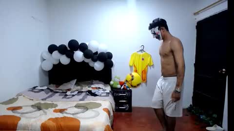 Snapshot of freddy_romans2 chatting on October 12, 2025, 3:49 am freddy romans online show from October 12, 2025, 3:49 am