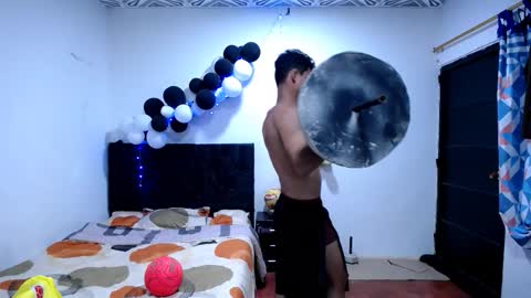 Snapshot of freddy_romans2 chatting on December 14, 2025, 3:23 am freddy romans online show from December 14, 2025, 3:23 am