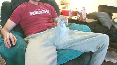 Snapshot of fredjohnson2112 chatting on April 19, 2026, 12:59 pm fredjohnson2112 online show from April 19, 2026, 12:59 pm