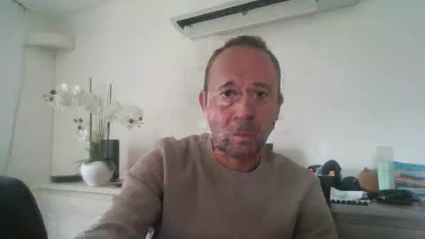 Snapshot of fredodu41 chatting on May 16, 2026, 10:47 am fredodu41 online show from May 16, 2026, 10:47 am