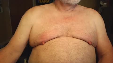 Snapshot of free_amos chatting on July 7, 2026, 4:04 am free_amos online show from July 7, 2026, 4:04 am