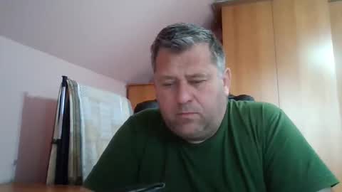 freeboy80180 online show from November 25, 2025, 11:32 am