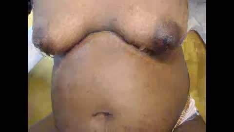 Snapshot of freelady1011 chatting on February 1, 2026, 2:37 pm babyyo online show from February 1, 2026, 2:37 pm