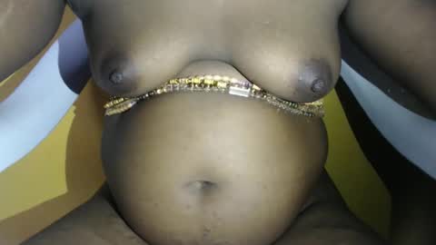 Snapshot of freelady1011 chatting on February 21, 2026, 5:36 pm babyyo online show from February 21, 2026, 5:36 pm