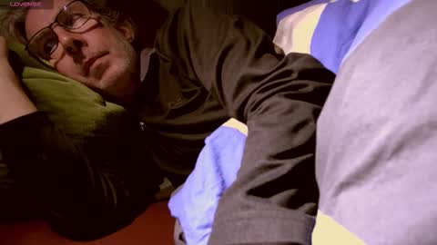 Duckmysick online show from November 8, 2025, 4:40 pm