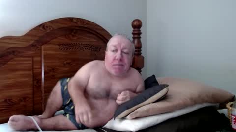 Cute Lil Man online show from September 11, 2025, 6:46 am