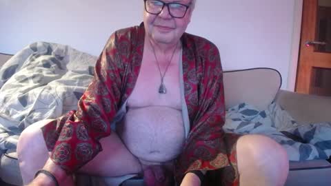 Snapshot of freespirt59 chatting on December 23, 2024, 8:44 am freespirt59 online show from December 23, 2024, 8:44 am