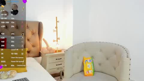 Frehia   online show from December 23, 2025, 2:20 am