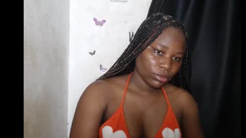 frekkymorelle online show from December 1, 2025, 5:12 am