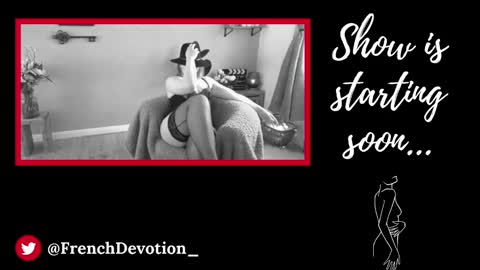 Snapshot of french_devotion chatting on January 19, 2025, 2:38 pm Louise or Lou 3 online show from January 19, 2025, 2:38 pm