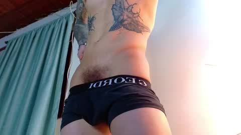 Snapshot of french_sexx chatting on March 25, 2026, 7:31 pm Xavier online show from March 25, 2026, 7:31 pm