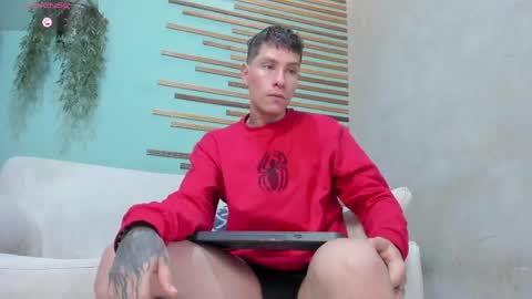 Snapshot of french_sexx chatting on April 22, 2026, 1:08 am Xavier online show from April 22, 2026, 1:08 am