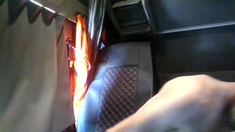 Snapshot of french_truck chatting on May 20, 2026, 2:34 pm french_truck online show from May 20, 2026, 2:34 pm