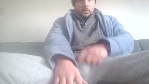 Snapshot of frenchhard0000 chatting on January 12, 2025, 2:41 pm Horny french hard online show from January 12, 2025, 2:41 pm