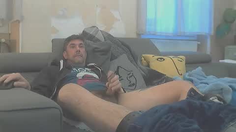 Snapshot of frenchpapalover chatting on January 23, 2025, 4:48 pm frenchpapalover online show from January 23, 2025, 4:48 pm