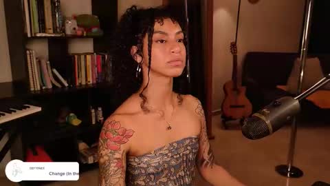 Vale online show from October 14, 2025, 12:33 am