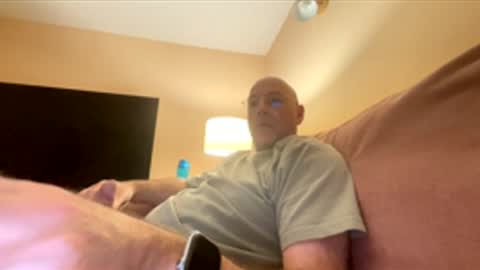 freshfromthepump online show from November 30, 2025, 11:31 pm