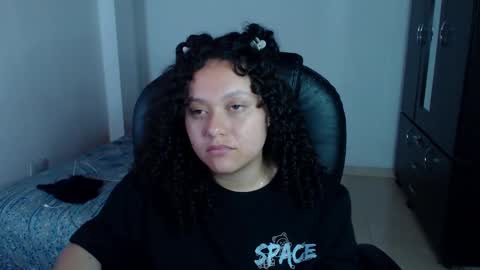 Snapshot of freud_x_louise1 chatting on December 29, 2024, 10:23 am Louise  online show from December 29, 2024, 10:23 am