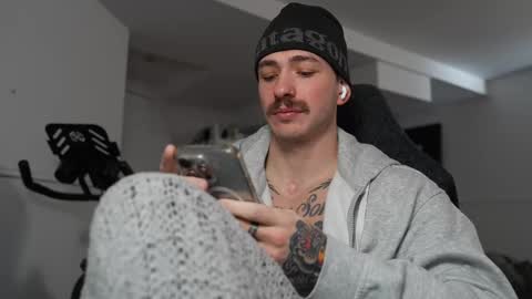 cameron online show from March 10, 2025, 7:18 pm