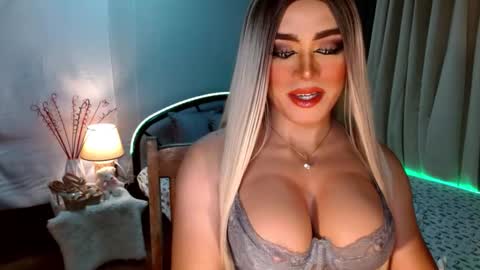 Miss Frea  online show from October 8, 2025, 12:30 am